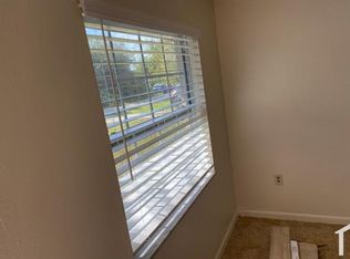 2047 Eloise Cir, North Fort Myers, FL 33917
