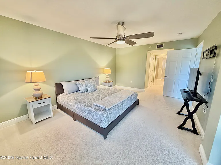 551 Casa Bella Dr #204 — Photo 17