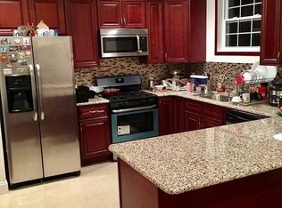 128 Lincoln St FLOOR 2, Jersey City, NJ 07307