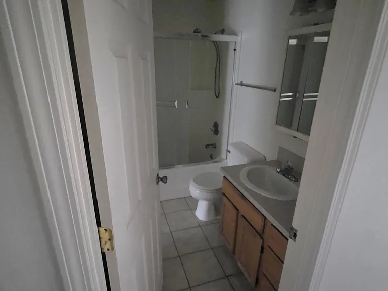 1610 SE Cortland Ave #1610 — Photo 7