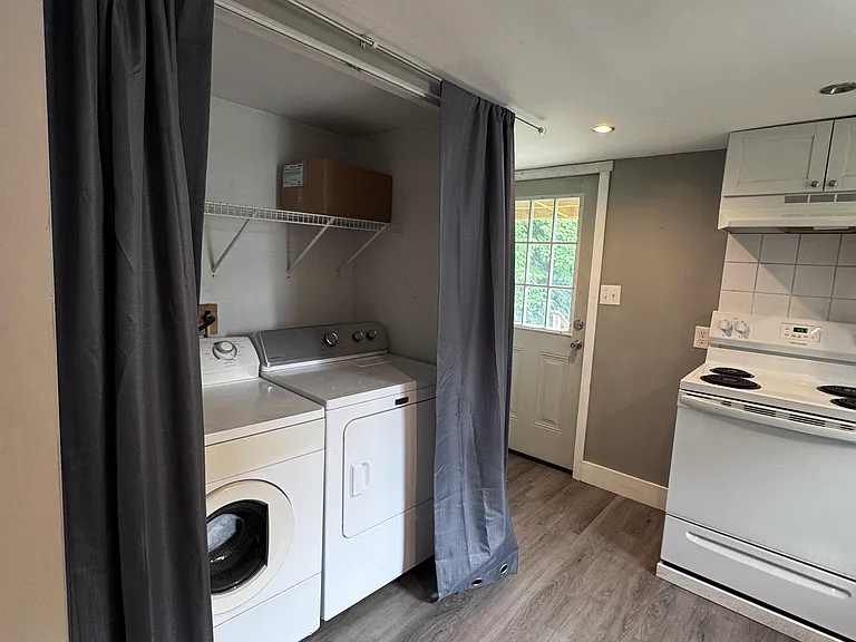 120 Adams St #2 — Photo 15