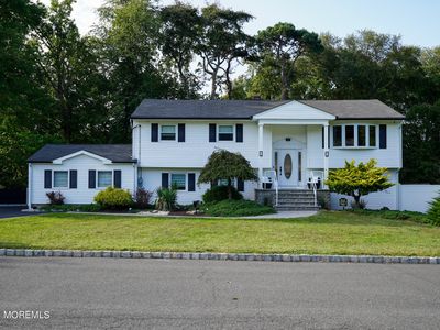 31 Hamilton Avenue, Morganville, NJ, 07751