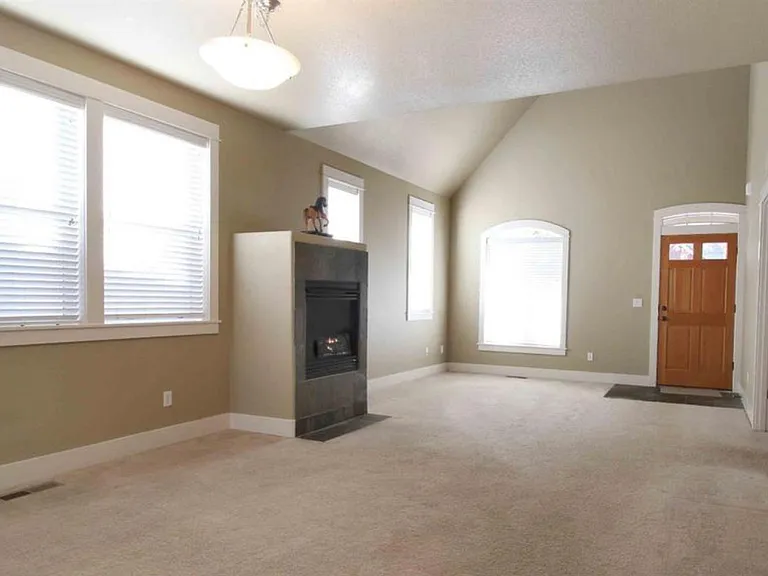 926 E Timber Pine Dr — Photo 3
