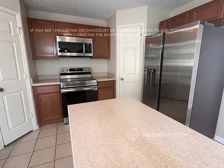 14715 Tully Woods Ct — Photo 6