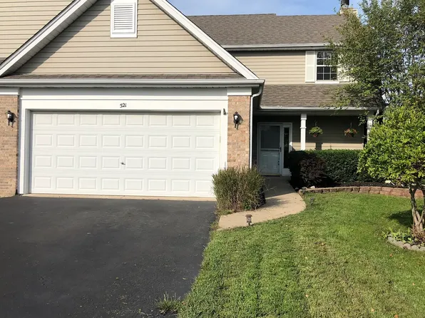 521 Northgate Cir, Oswego, IL 60543