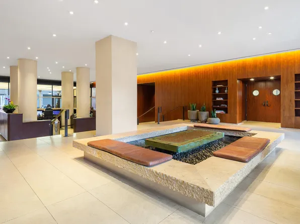 515 East 72nd Street image 11 of 11