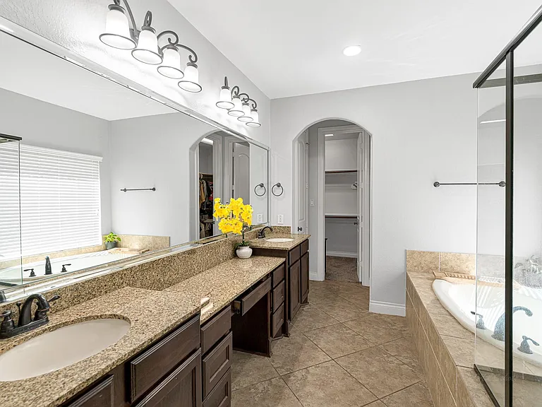 27703 Lodgemist Ct — Photo 18