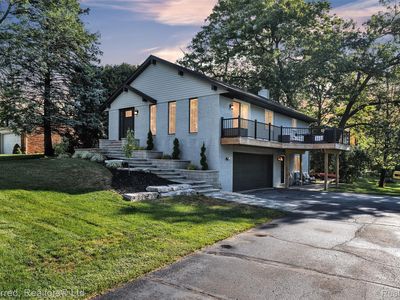 3852 San Mateo Rd, Waterford, MI, 48329