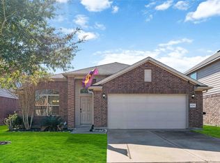 8226 Silent Deep Dr, Rosenberg, TX 77469