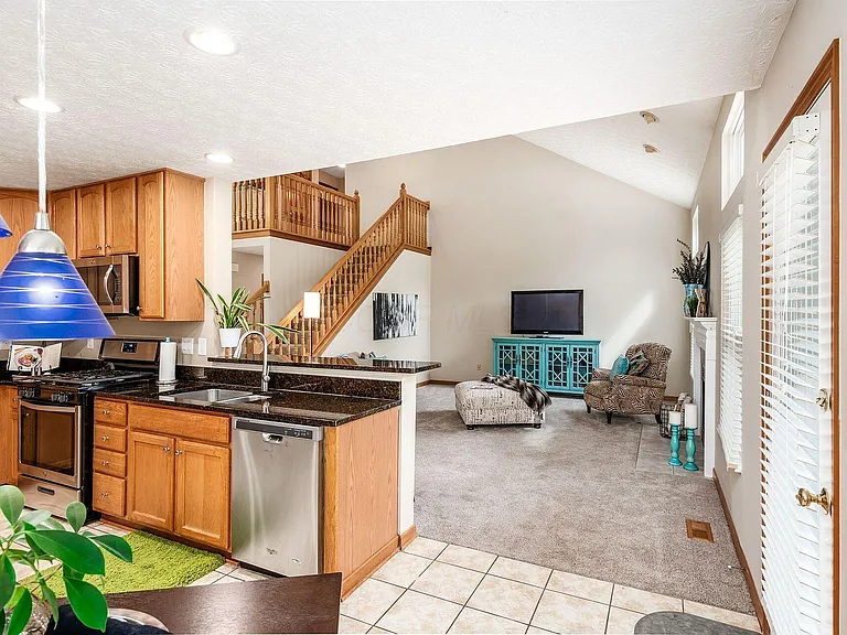 6641 Wisteria Cir — Photo 8