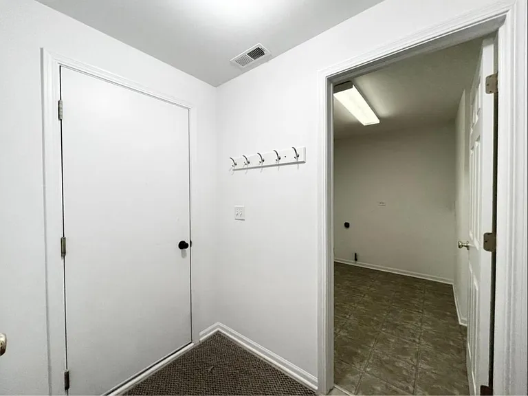 173 Willey St — Photo 23