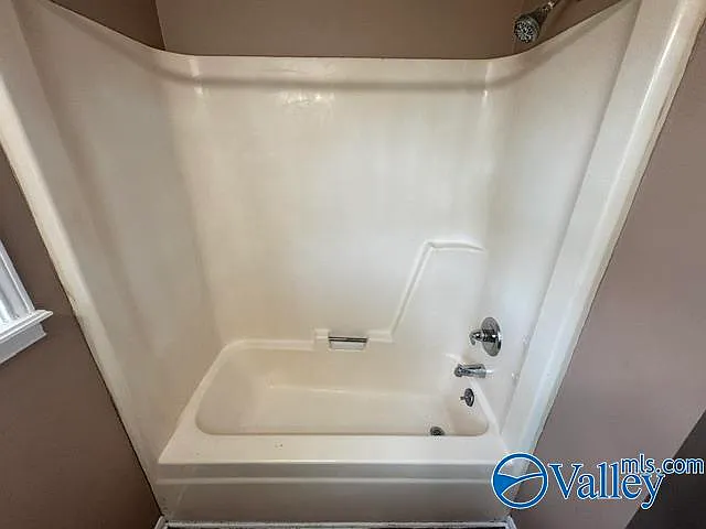 389 Oakland Rd — Photo 19