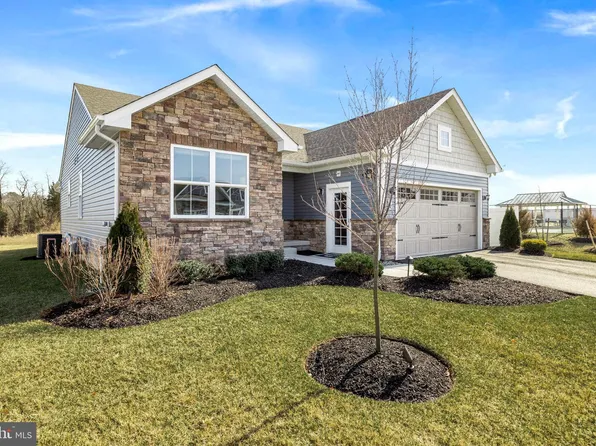 72 Senators Way, Berlin, NJ 08009