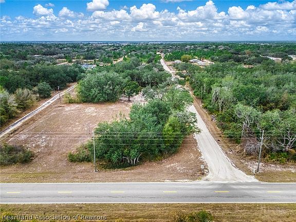 5th image of 2713 W Hasbrouck Rd