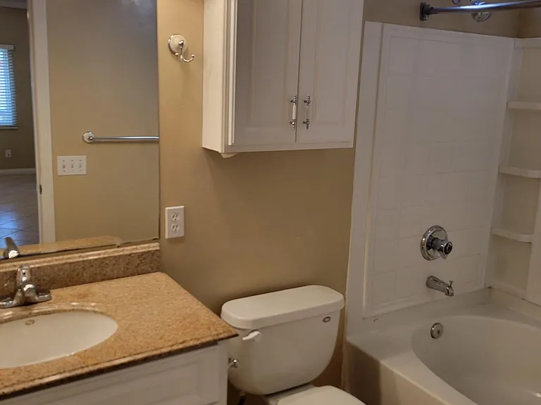 1059 Sapphire St #D — Photo 12
