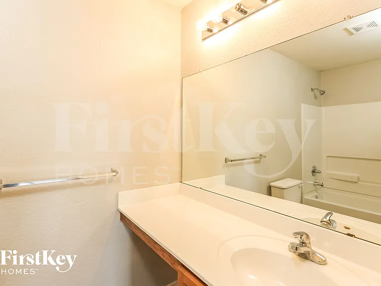 9231 Dublin Hts — Photo 11
