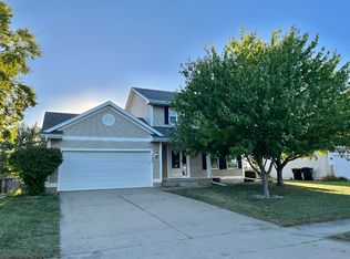 130 SE Westgate Dr, Waukee, IA 50263