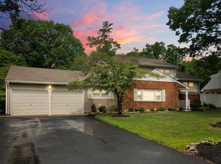 75 Cardinal Dr, Toms River, NJ