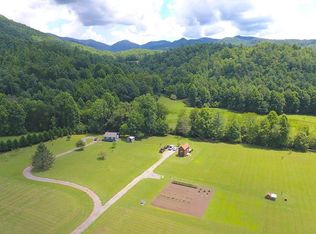 220 Davis Creek Rd, Murphy, NC 28906