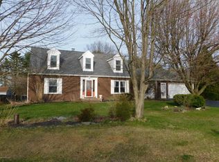 122 Whitebread Ct, Sugarloaf, PA 18249