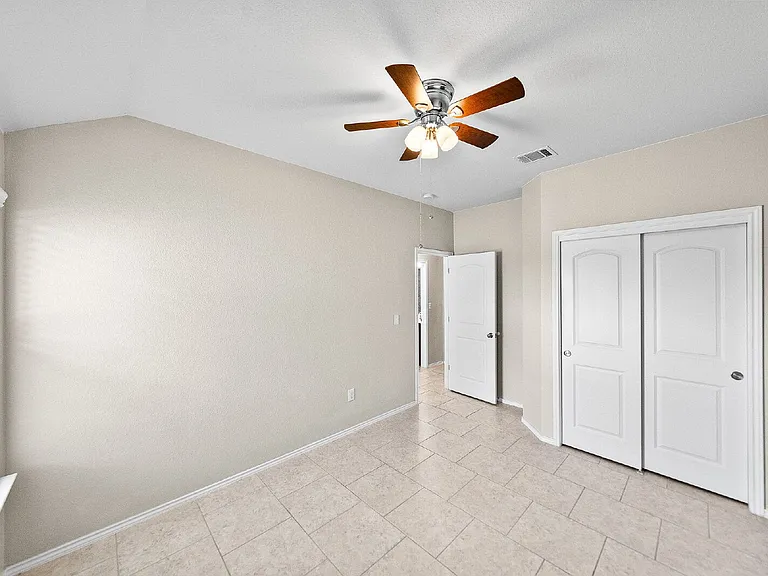 6097 Heron Dr — Photo 29