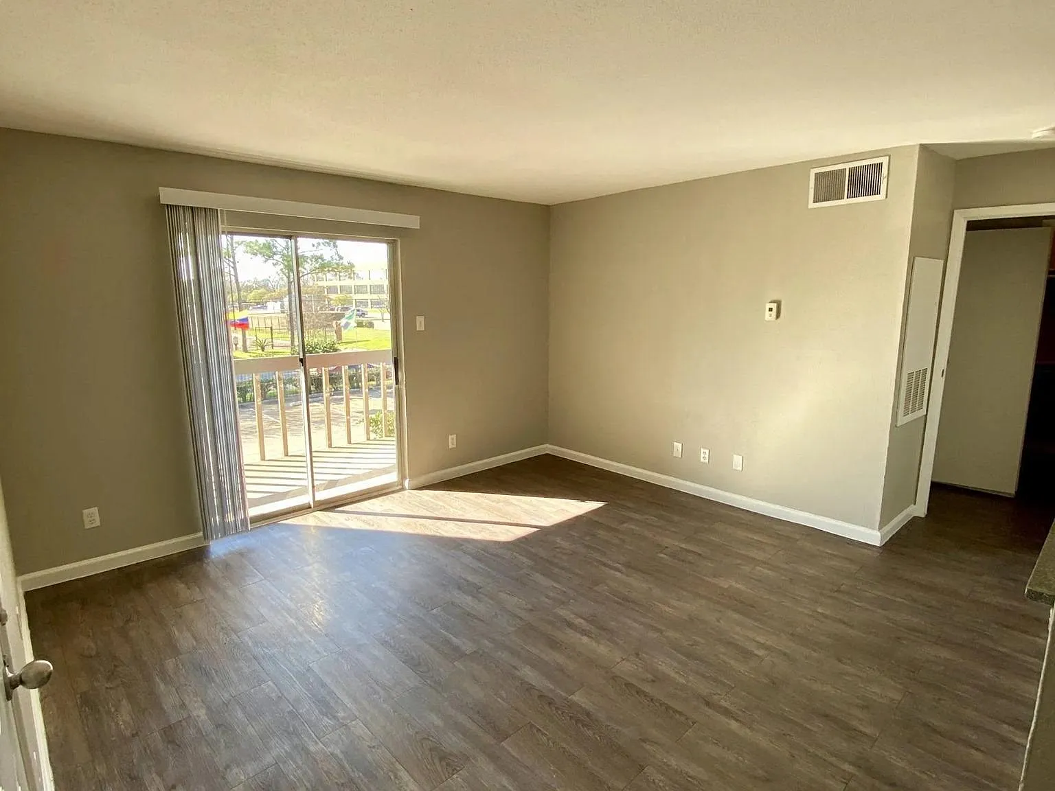 The One at 5959 — Photo 3