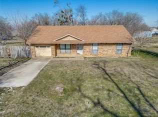 500 Eddleman St, Pilot Pt, TX 76258