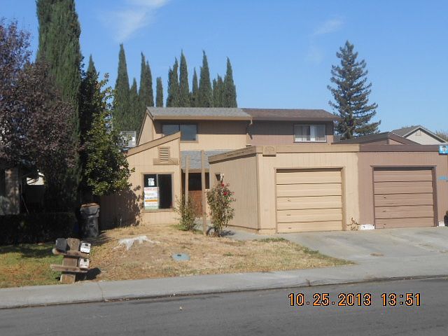 1st image of 1363 E Oak Ave #A