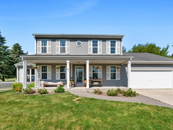 N5521 Memory LANE, Fredonia, WI 53021