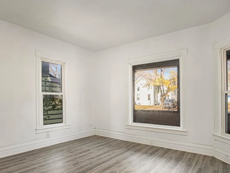 20 Wendell St — Photo 8