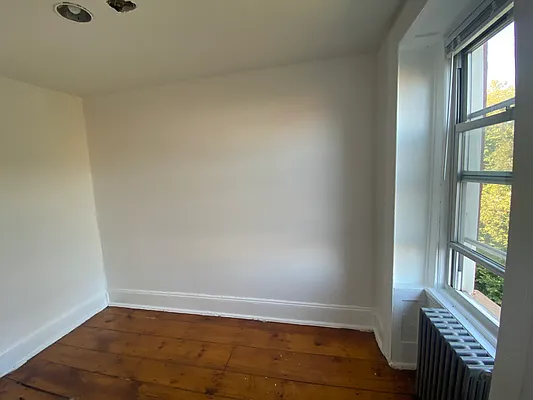 Rented by Avenue Sotheby's International Realty | media 13