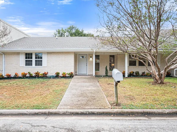 1203 Lexington Sq, Corsicana, TX 75110