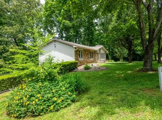 11325 Windy Way Dr, Knoxville, TN 37932