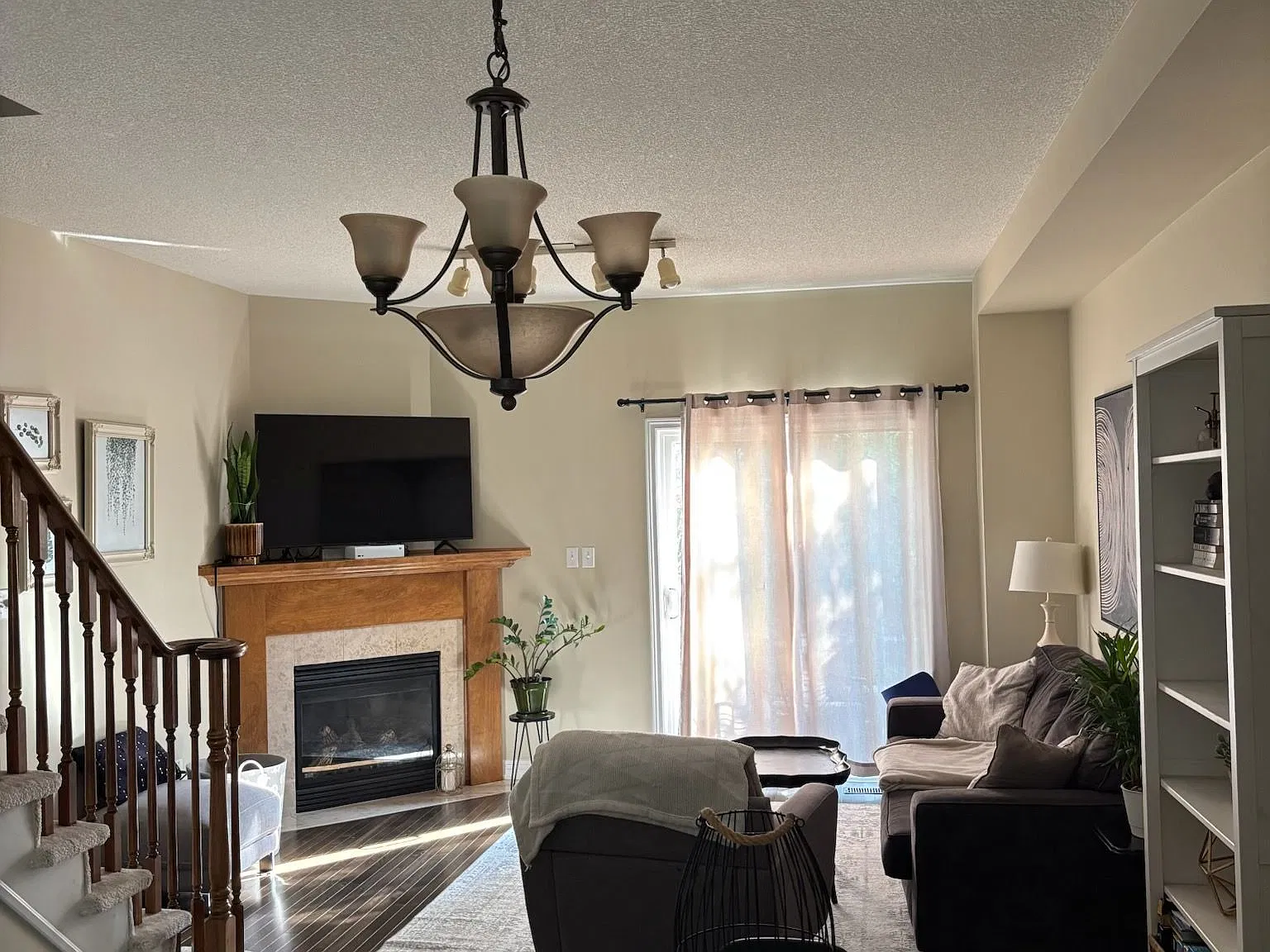 2 bed, $2,900 — Photo 2