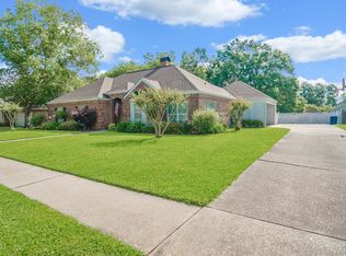 301 Knobcrest Dr, Lafayette, LA 70507