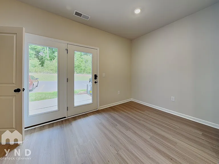 1306 Principal Featherstone Ave — Photo 6