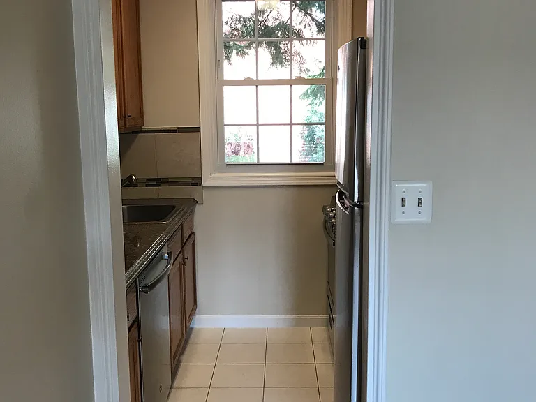 237 N George Mason Dr #237 — Photo 3