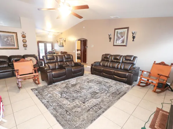 31200 Date Palm Dr, Cathedral City, CA 92234