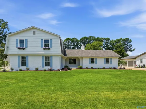 3222 Riley Rd SW, Huntsville, AL 35801