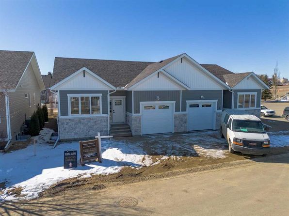 3 N Beardsley Cres, Lacombe, AB T4L 0G4