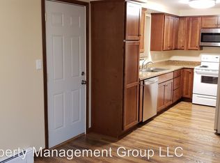 1709 Loretta Ln, Green Bay, WI 54302