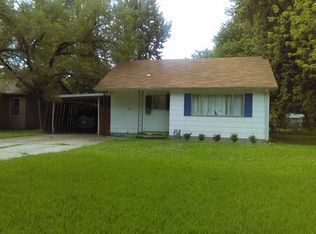 2441 SW 24th St, Topeka, KS 66611