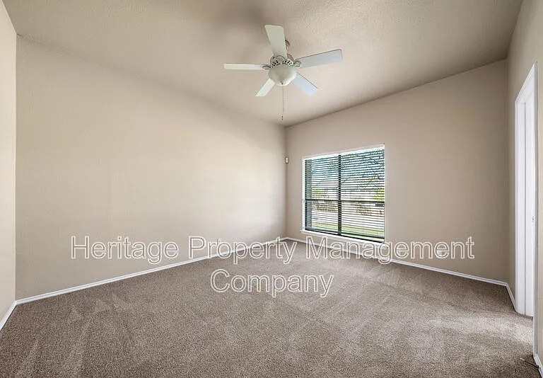 1932 Broken Oak St — Photo 12
