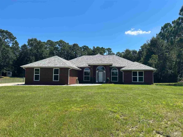 150 Countri Ln, Cantonment, FL 32533