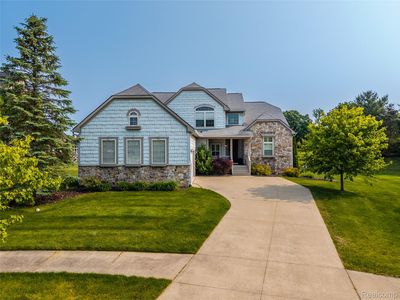 2327 Cherry Tree Ln, Grand Blanc, MI, 48439