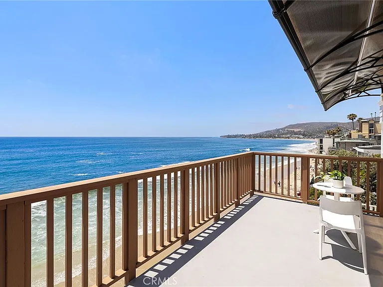 1045 Gaviota Dr #B — Photo 44