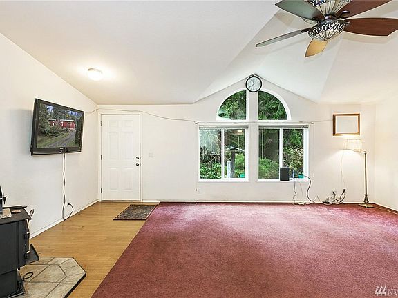 3rd image of 22033 N River Dr