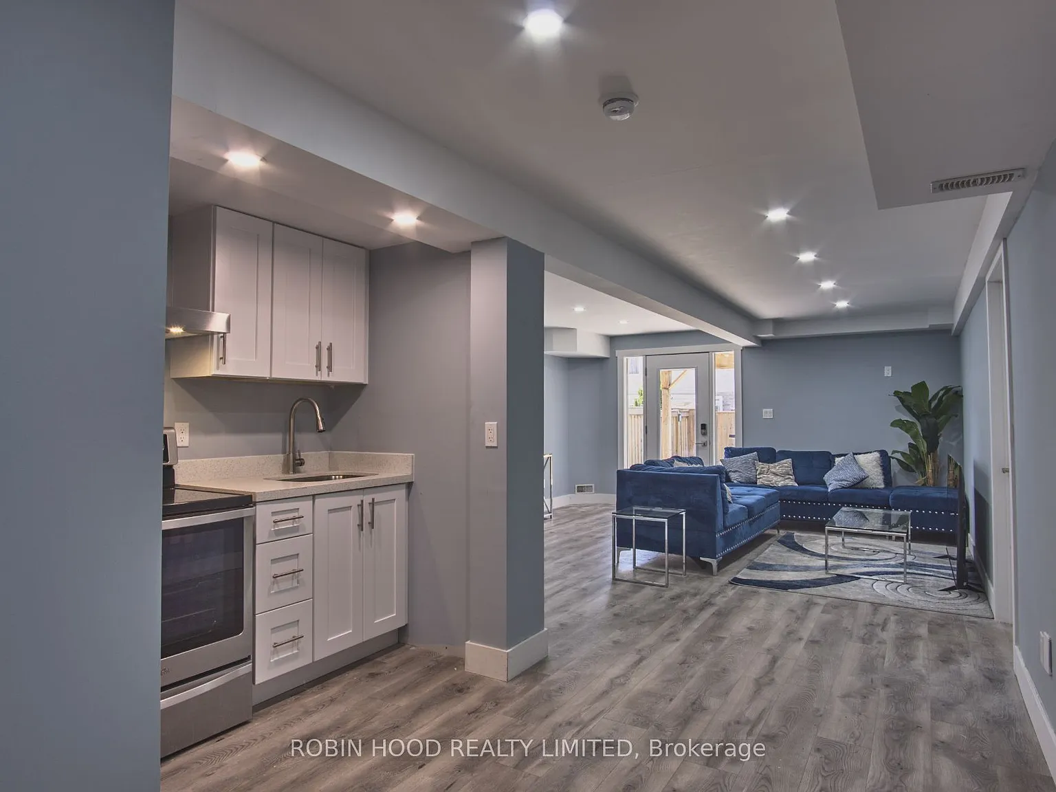 2 bed, $2,000 — Photo 2