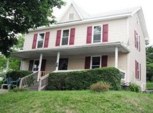 172 N Walnut St, Lewistown, PA 17044