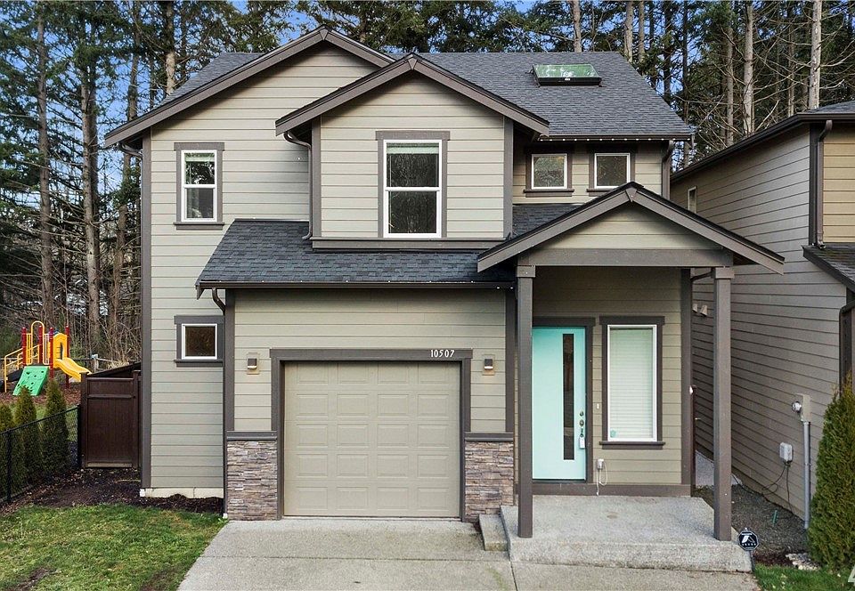 1st image of 10507 Aqueduct Dr E